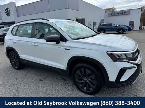 Certified 2022 Volkswagen Taos S AWD/4WD image 3