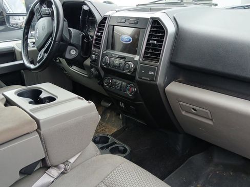 Used 2019 Ford F150 XLT w/ Equipment Group 302A Luxury AWD/4WD image 10