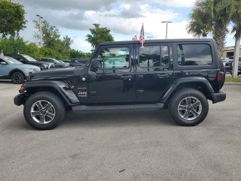 Used 2020 Jeep Wrangler Unlimited Sahara image 7