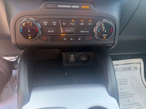 Used 2023 Ford Bronco Sport Outer Banks w/ Tech Package AWD/4WD image 18