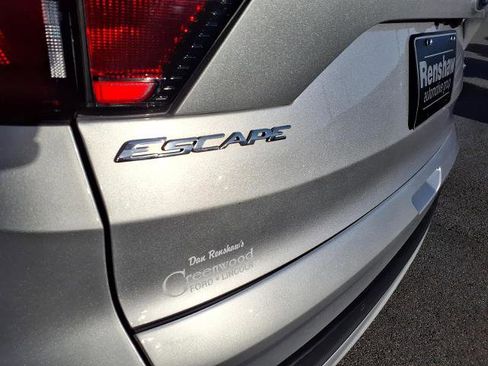 Certified 2017 Ford Escape SE w/ Equipment Group 201A image 21