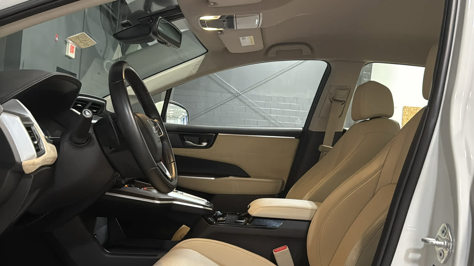 Used 2018 Honda Clarity Touring image 10