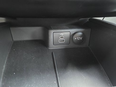 Used 2024 Ford Escape ST-Line w/ Equipment Group 301A image 27