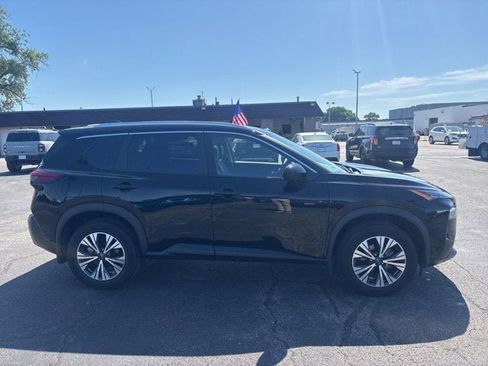 Used 2023 Nissan Rogue SV w/ SV Premium B Package AWD/4WD image 4