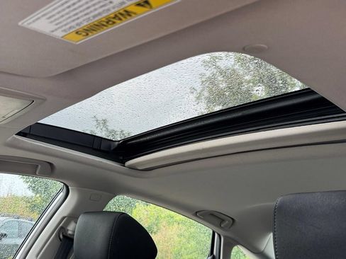 Used 2019 Honda Accord EX image 5
