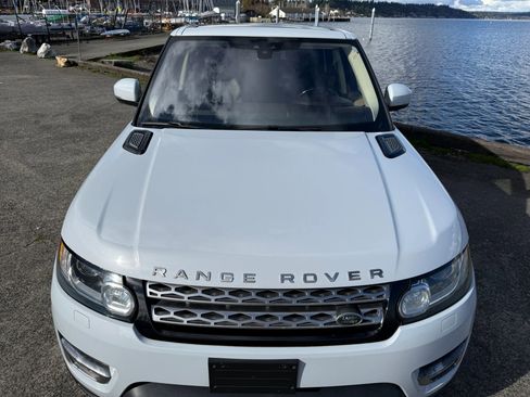 Used 2017 Land Rover Range Rover Sport HSE AWD/4WD image 13