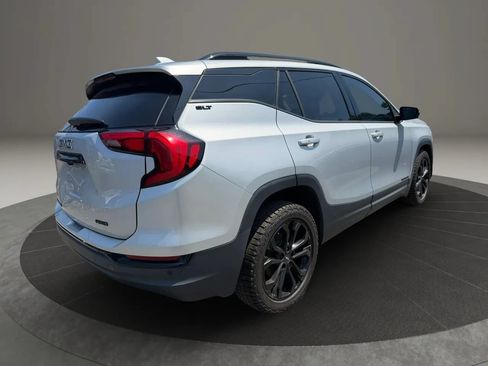Used 2021 GMC Terrain SLT w/ Infotainment Package II AWD/4WD image 5