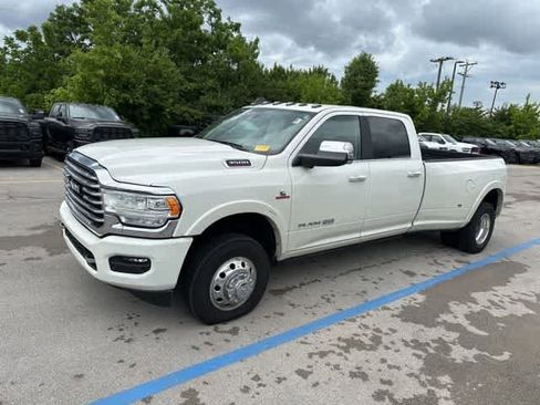 Used 2022 RAM 3500 Limited AWD/4WD image 14