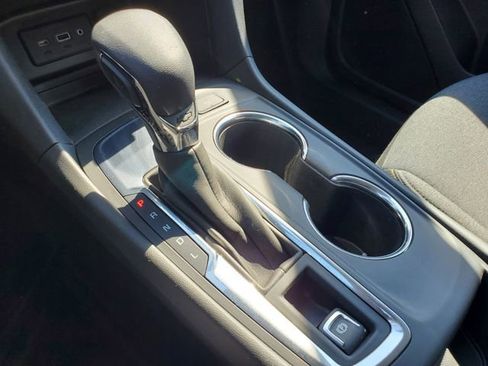 Certified 2023 Chevrolet Equinox LT image 32