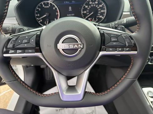 New 2026 Nissan Altima 2.5 SR image 13