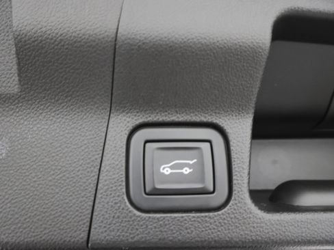 Used 2020 GMC Acadia Denali w/ Trailering Package image 39