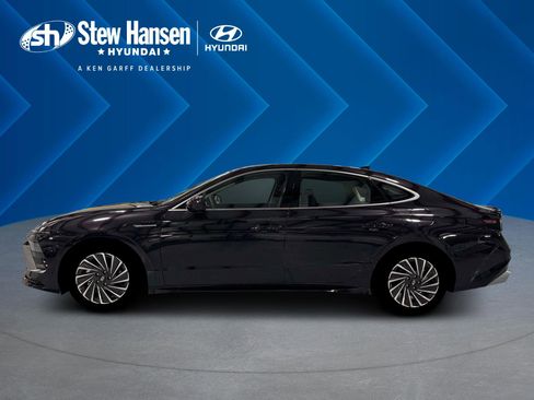 New 2026 Hyundai Sonata SEL image 3