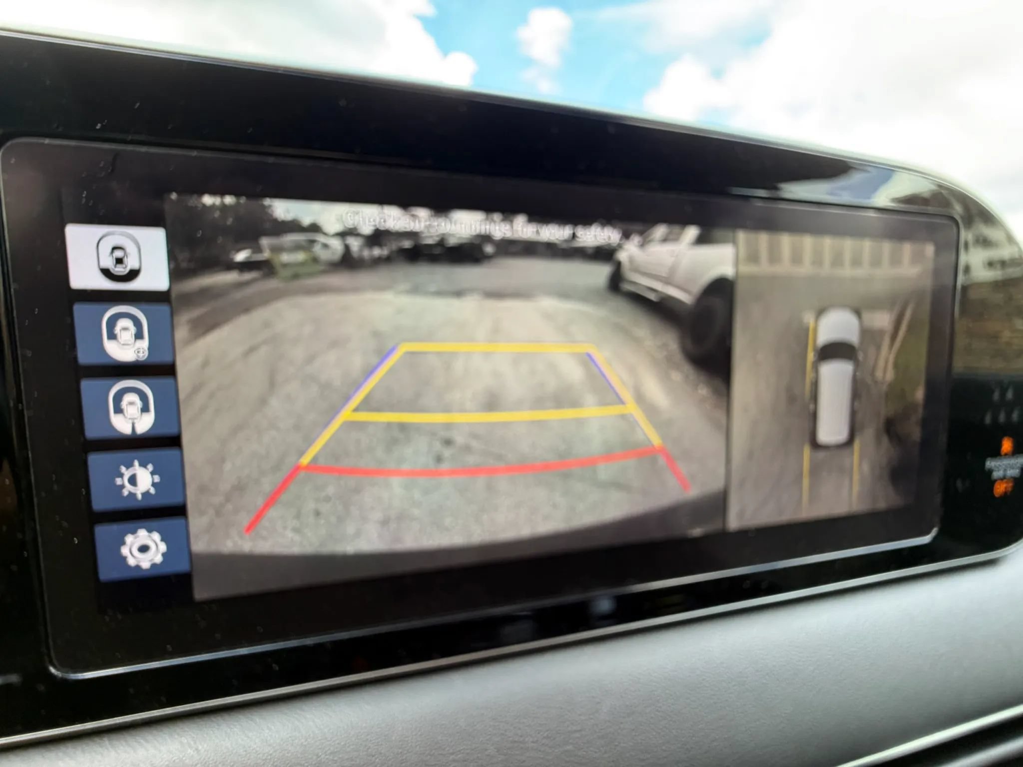 Used 2020 Hyundai Palisade Limited FWD image 14