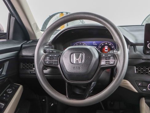 Used 2024 Honda Accord EX image 12