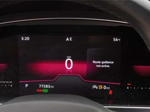 Used 2022 Volkswagen Tiguan SE R-Line image 34