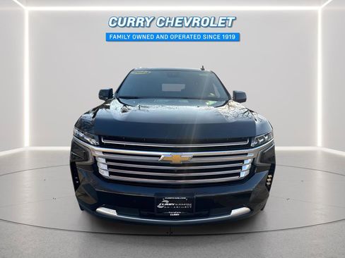 Used 2023 Chevrolet Tahoe High Country image 3