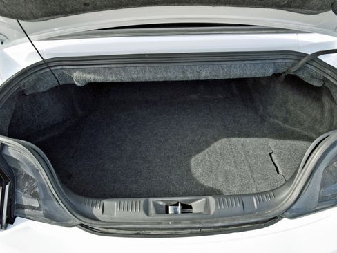 Used 2025 Ford Mustang Premium image 29