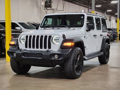 Used 2022 Jeep Wrangler Unlimited Sport AWD/4WD image 4