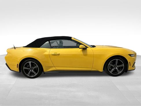 Used 2024 Ford Mustang Premium RWD image 4