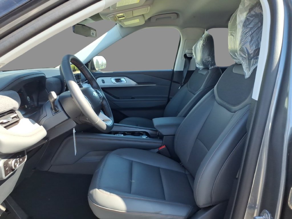 New 2026 Ford Explorer Active w/ Active Comfort Package AWD/4WD image 19