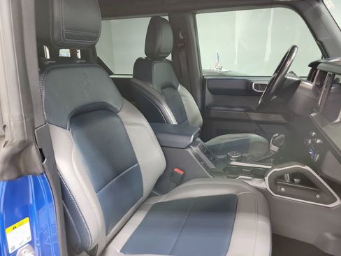 Used 2022 Ford Bronco Outer Banks image 19