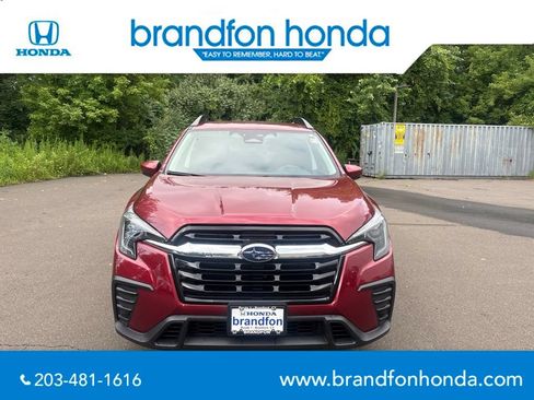 Used 2024 Subaru Ascent Premium w/ Convenience Package AWD/4WD image 2