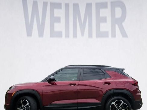 Used 2022 Chevrolet TrailBlazer RS AWD/4WD image 2