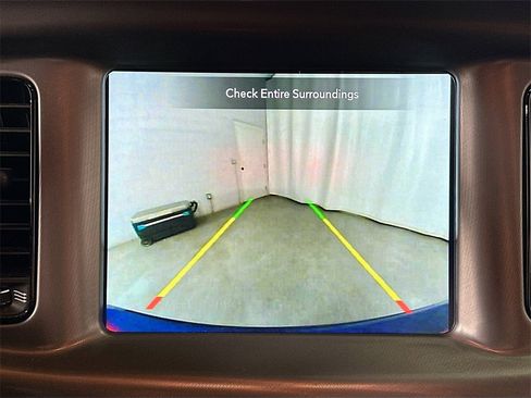 Used 2022 Dodge Charger SXT w/ Blacktop Package image 14