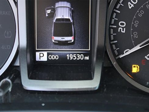 Certified 2023 Toyota Tacoma TRD Sport image 11