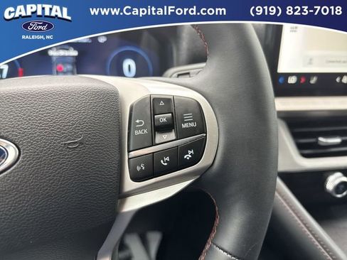 Certified 2025 Ford Explorer Active w/ Active Comfort Package image 22