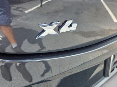 Used 2024 BMW X4 M40i w/ Premium Package AWD/4WD image 38