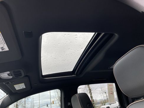 New 2026 GMC Canyon Denali image 54