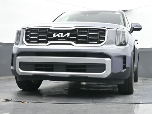Used 2025 Kia Telluride S image 48