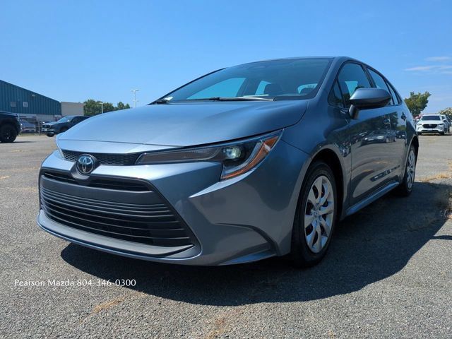 Used 2024 Toyota Corolla LE FWD image 9