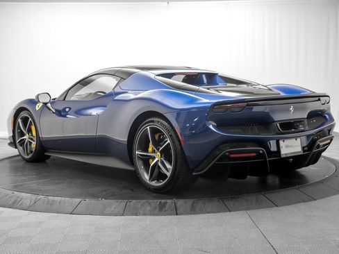 Used 2024 Ferrari 296 GTS RWD image 13