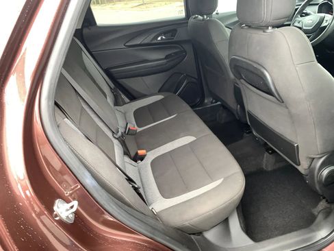 Used 2023 Chevrolet TrailBlazer LT image 34