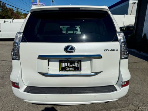 Used 2020 Lexus GX 460 Premium image 4