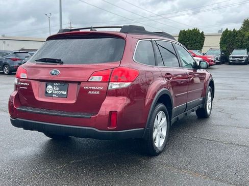 Used 2014 Subaru Outback 2.5i Premium w/ Accessory Value Package (OYZ) AWD/4WD image 7
