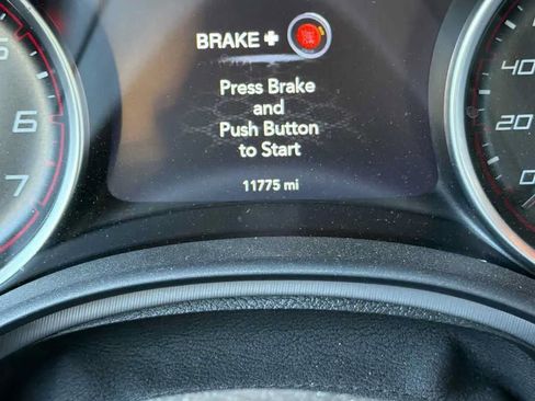 Used 2023 Dodge Charger Scat Pack w/ Harman/Kardon Audio Group RWD image 5