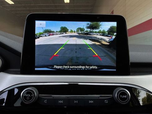 Used 2021 Ford Escape SE FWD image 30