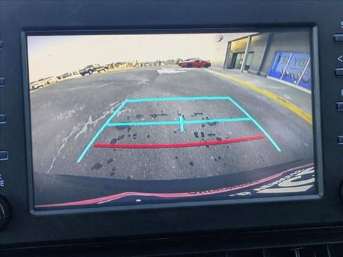 Used 2019 Toyota RAV4 LE image 14