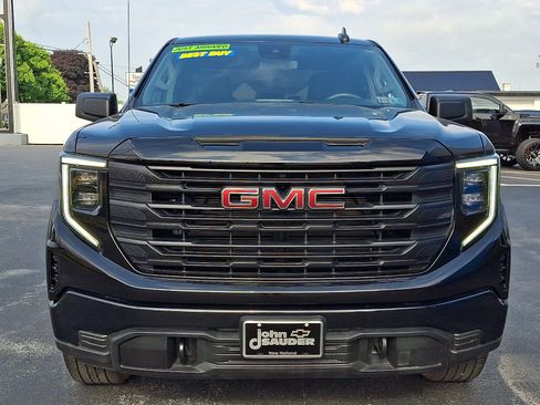 Used 2024 GMC Sierra 1500 Pro w/ Graphite Edition AWD/4WD image 2