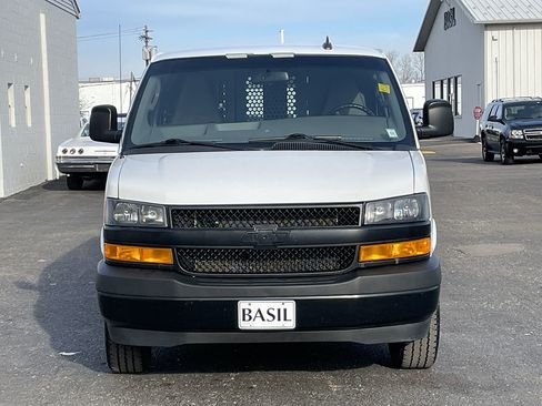 Used 2021 Chevrolet Express 2500 w/ Driver Convenience Package image 5