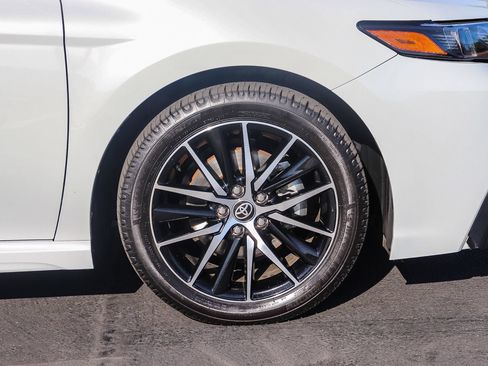 Certified 2024 Toyota Camry SE FWD image 11