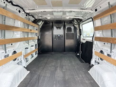 Used 2024 Ford Transit 250 Low Roof w/ Exterior Upgrade Package image 21