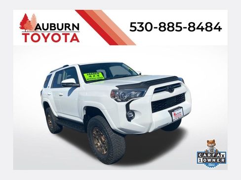 Used 2022 Toyota 4Runner SR5 Premium w/ Moonroof Package AWD/4WD image 1