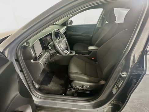 Used 2025 Hyundai Kona SEL AWD/4WD image 13