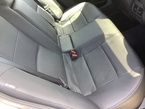 Used 2023 Nissan Altima 2.5 SL AWD/4WD image 15