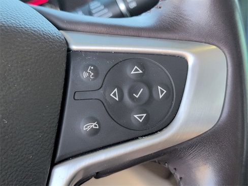 Used 2022 GMC Acadia SLT w/ Technology Package image 27