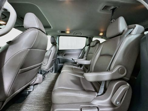 Used 2021 Honda Odyssey EX-L image 26